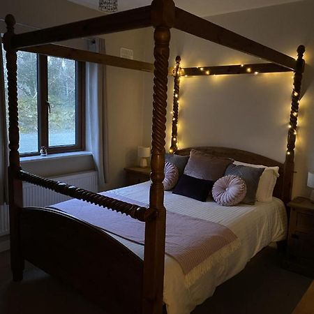 Secluded Hilltop Hideaway! Westport Ngoại thất bức ảnh